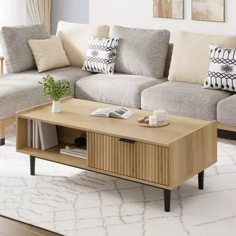 Table basse motif vague, table d'appoint pour salon avec finition grain de bois naturel et cadre robuste
