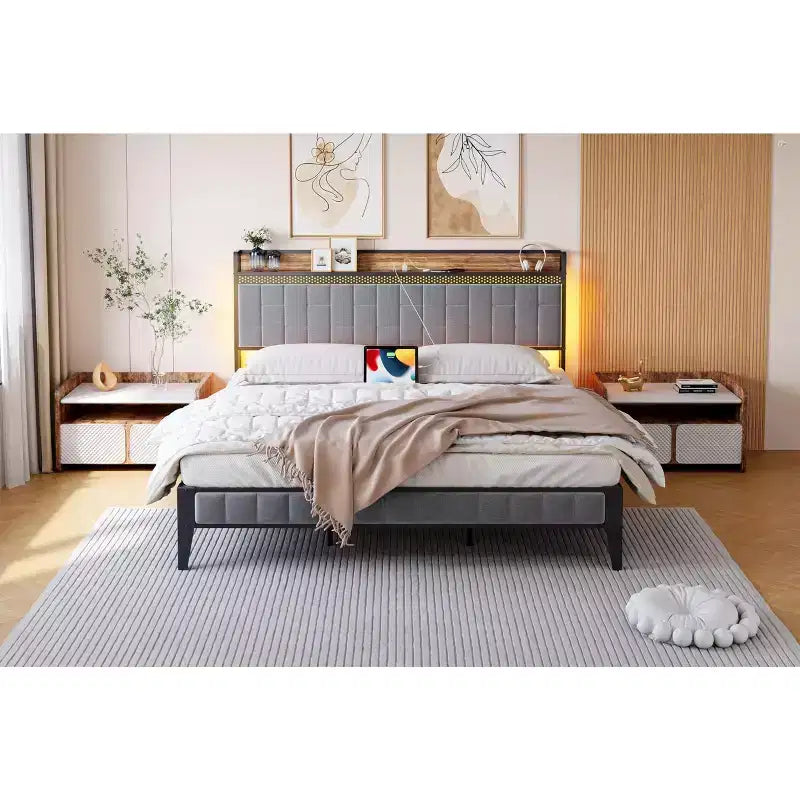 Cadre de lit double avec tête et pied de lit en bois, lumière LED réglable et station de charge, espace de rangement